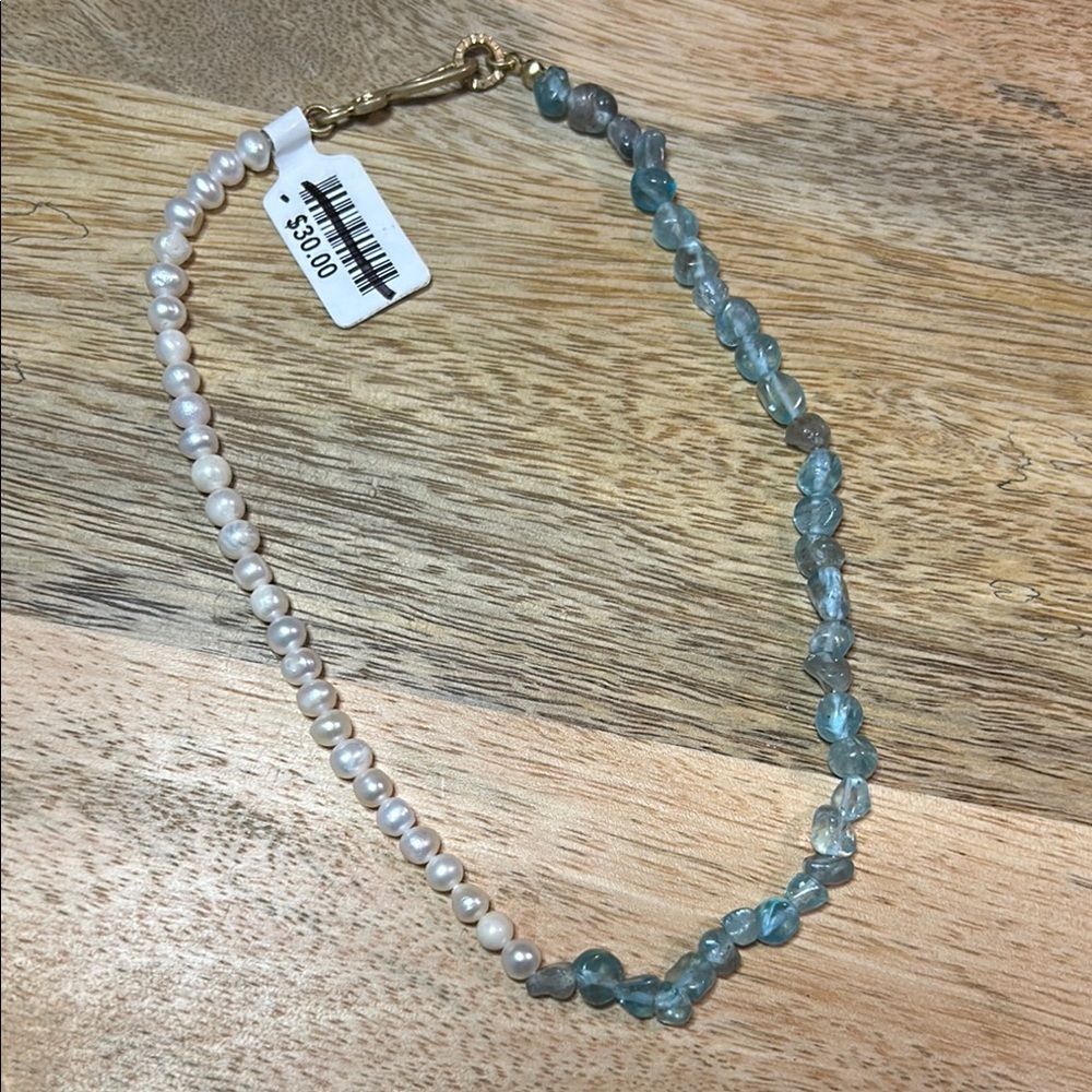 Elegant Pearl and Blue Bead Bracelet